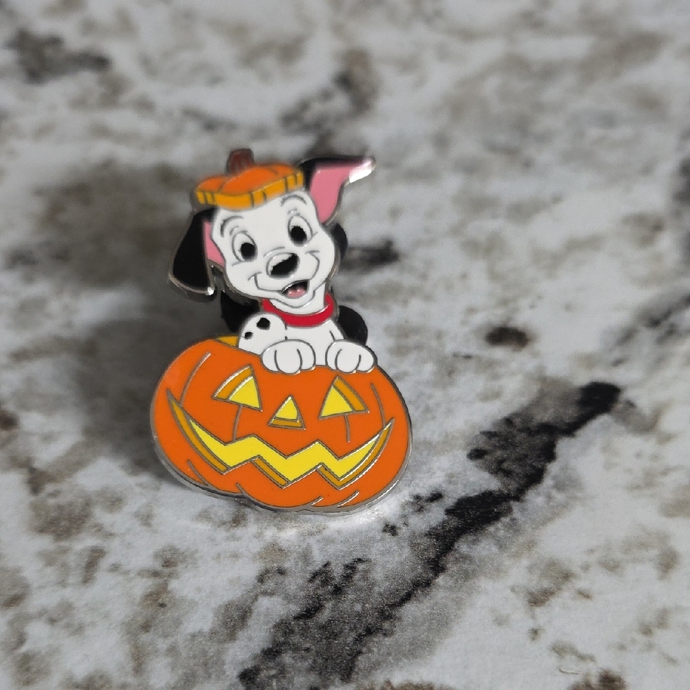 101 Dalmatian Disney Pin